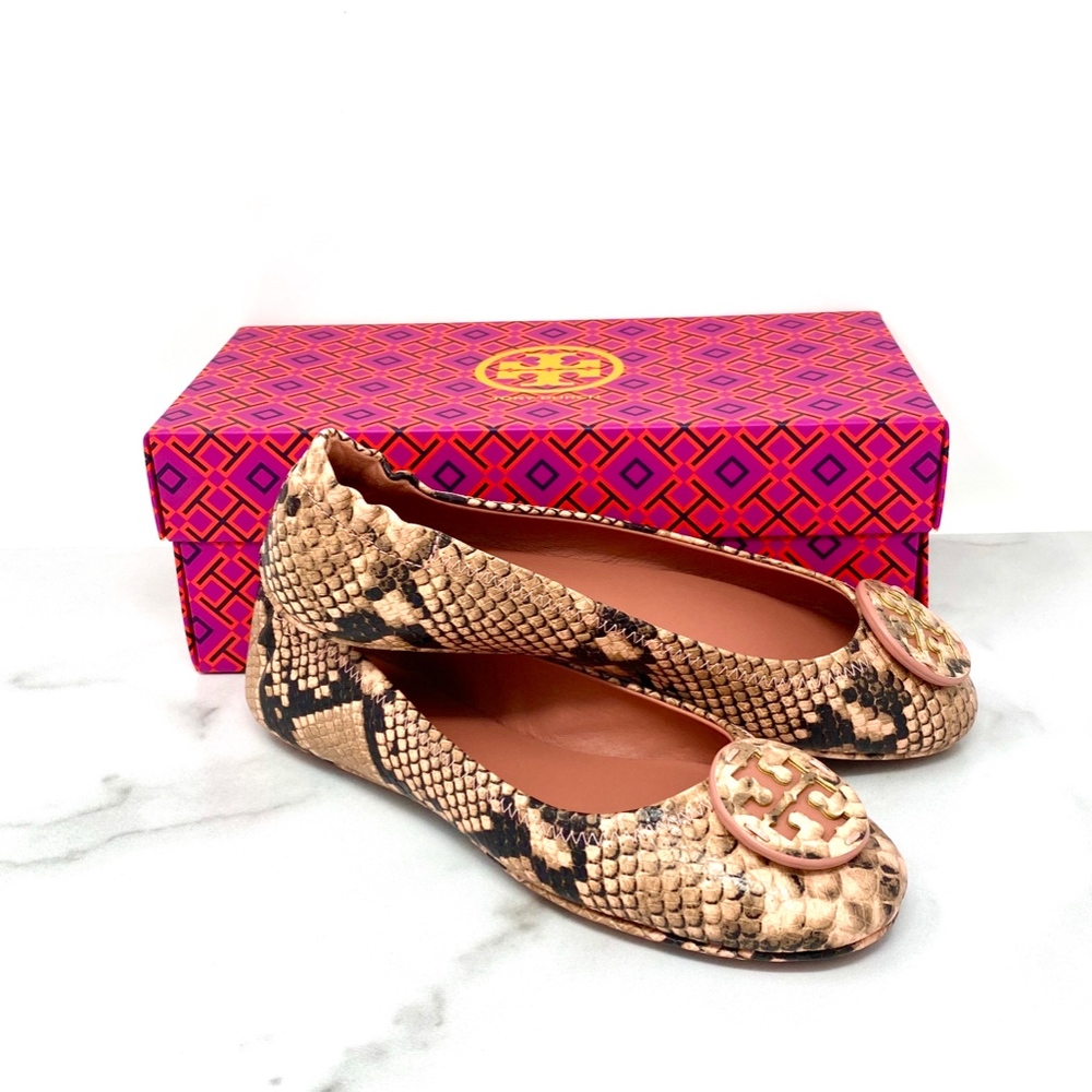 Minnie Travel Ballet Flat, Embossed Leather - Picture 2 of 6